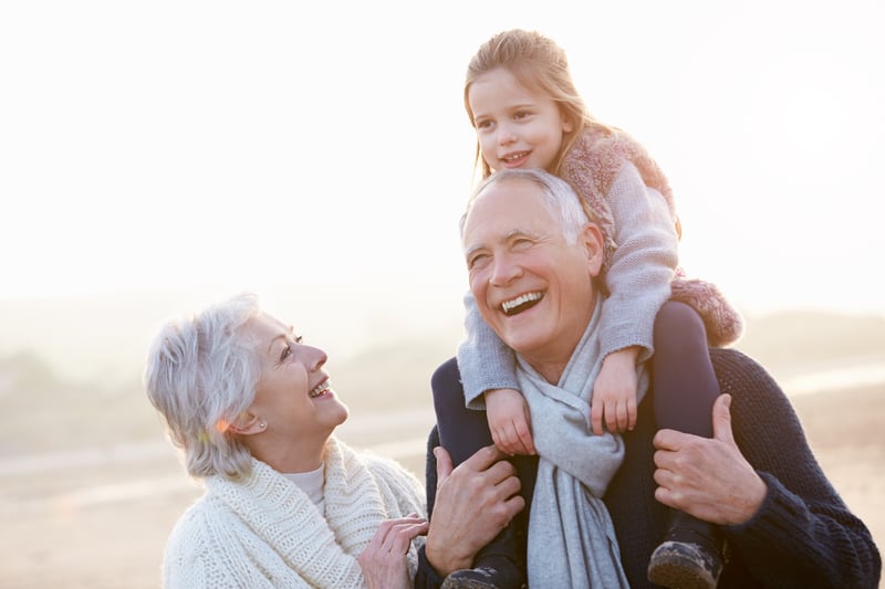 Los niños cuentan sus secretos y problemas a los abuelos